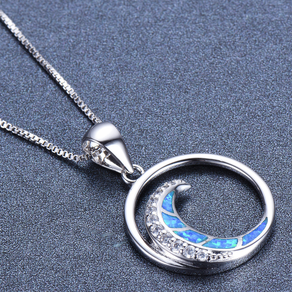 Moon-Shaped Pendent