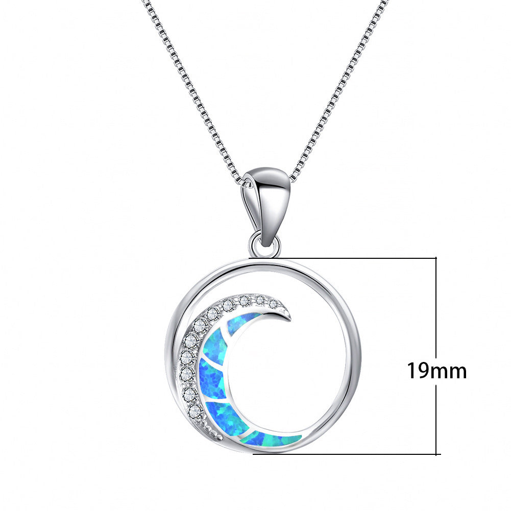 Moon-Shaped Pendent